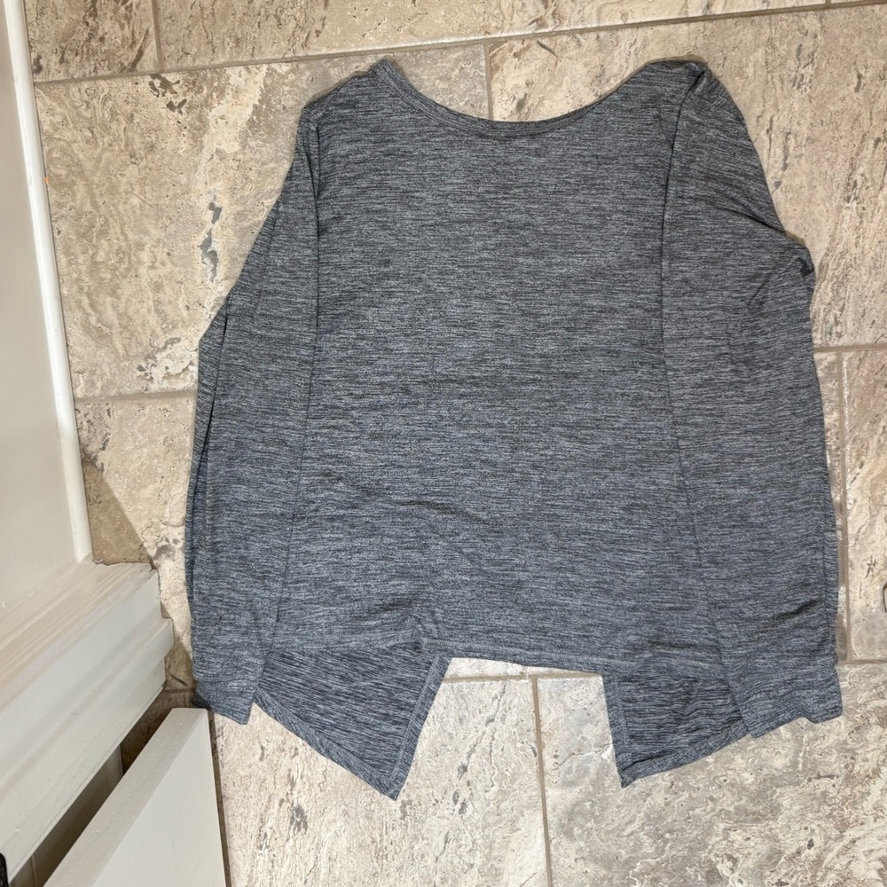 NWOT size Large Jockey Open Back Gray Long Sleeve Top